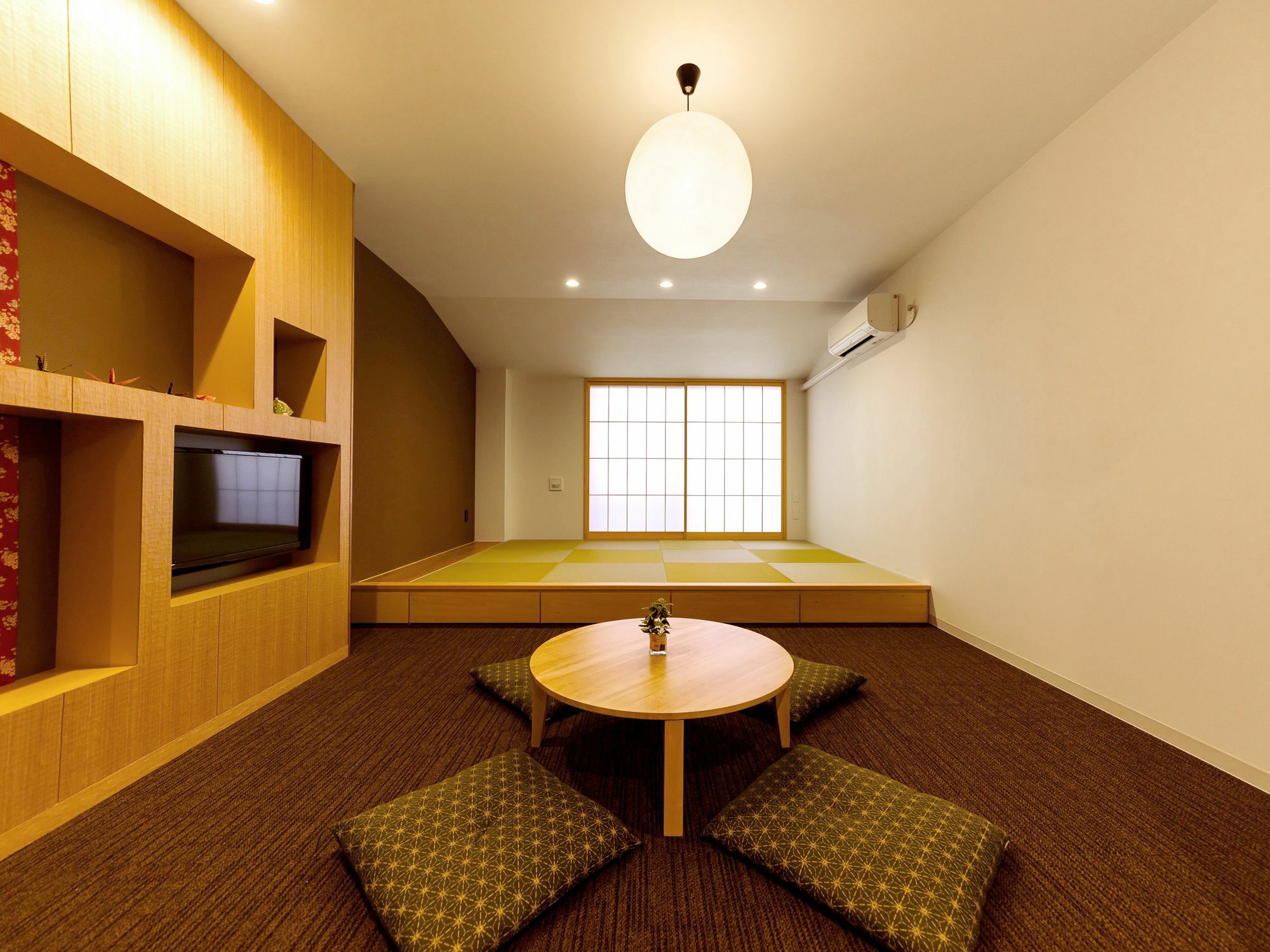 Irori Station Higashi-honganji 酒店